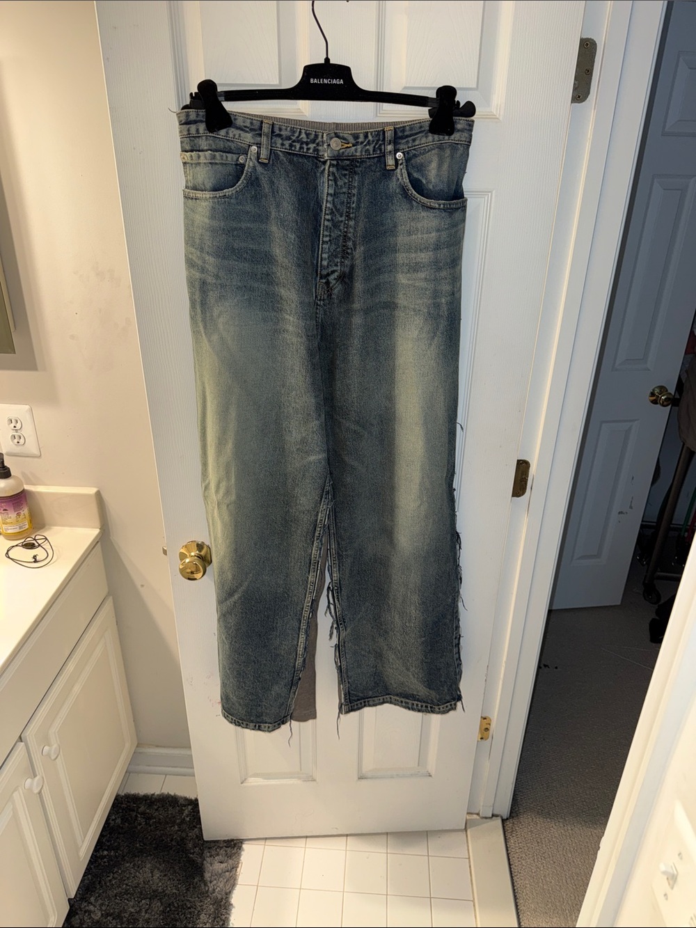 Balenciaga Hybrid Denim Pant XL
Preowned barely